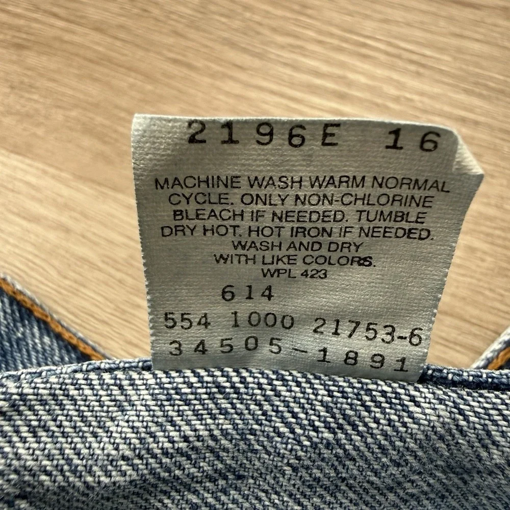 Vtg 90s Levis 505 Made in USA Denim Shorts Mens Tag 34 Fits 32 Jorts Blue Jean